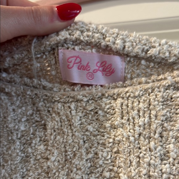 Pink Lily Cream Chunky Knit Crew Neck Sweater - Picture 2 of 5